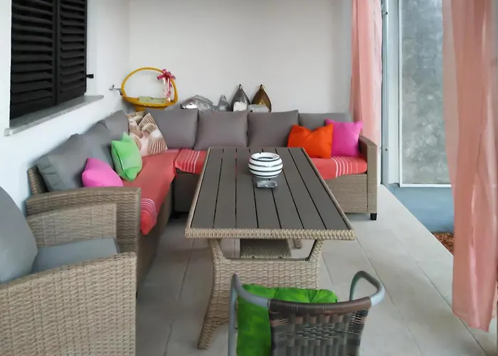 Appartamento Amazing In With Kitchen Pola